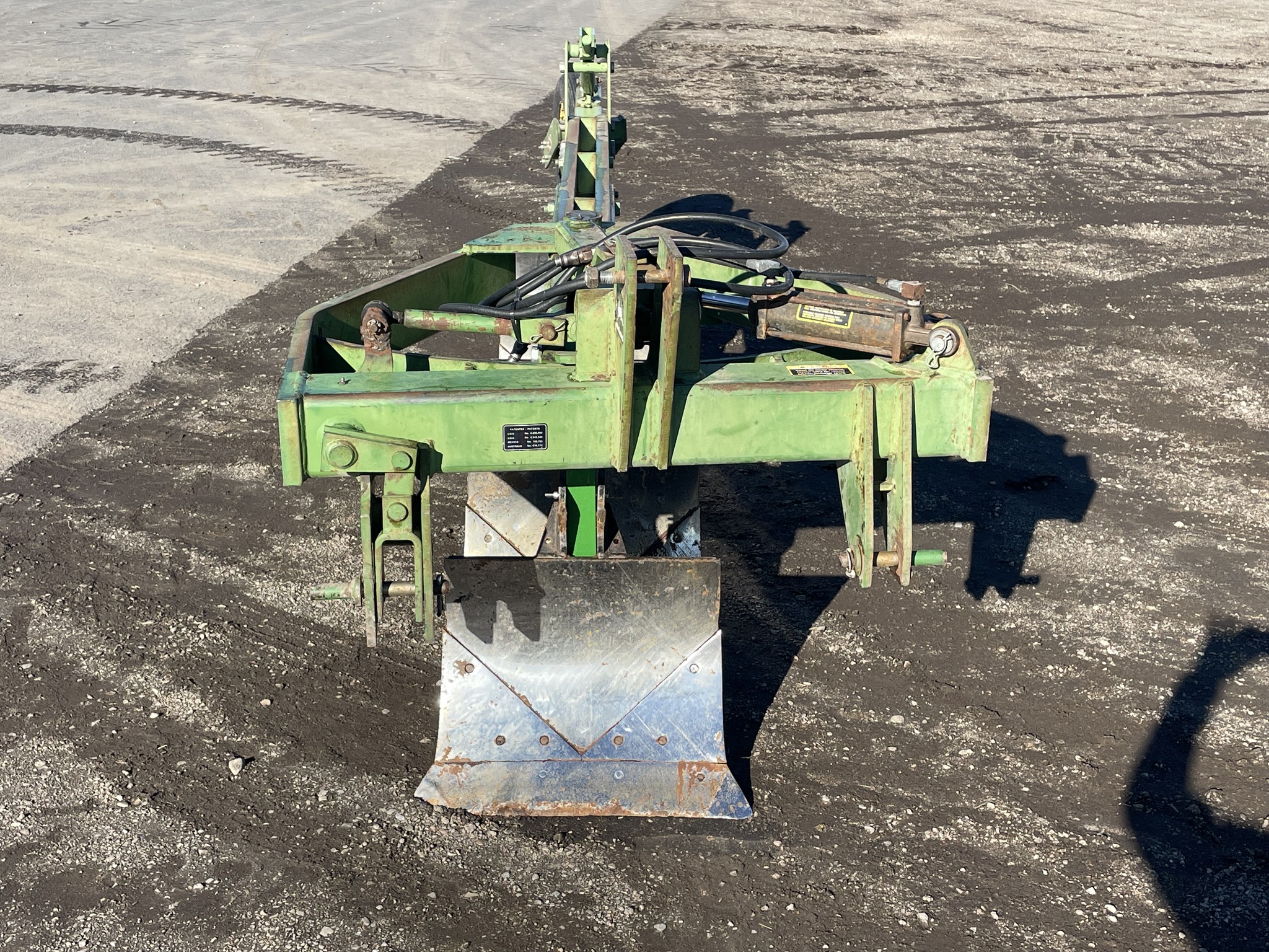 1994 John Deere 3955 Image 2