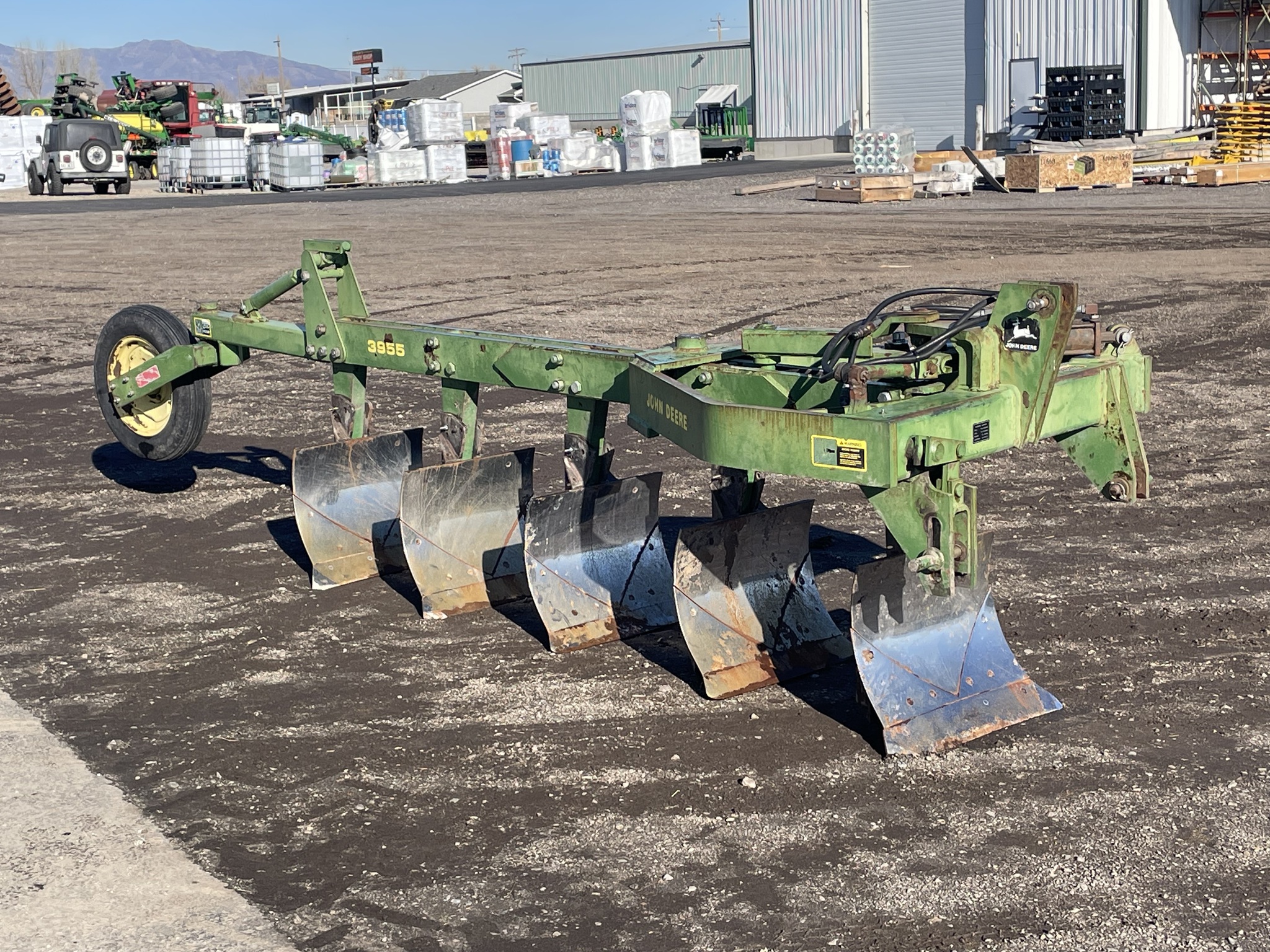 1994 John Deere 3955 Image 3