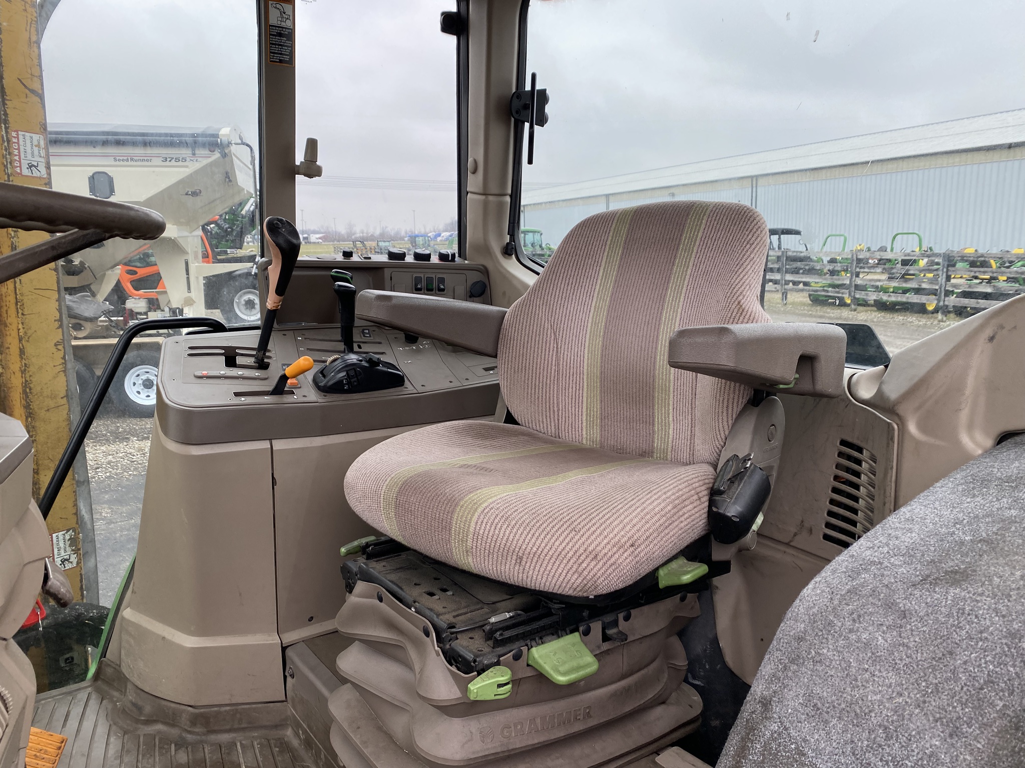 2011 John Deere 6330 Premium Image 6