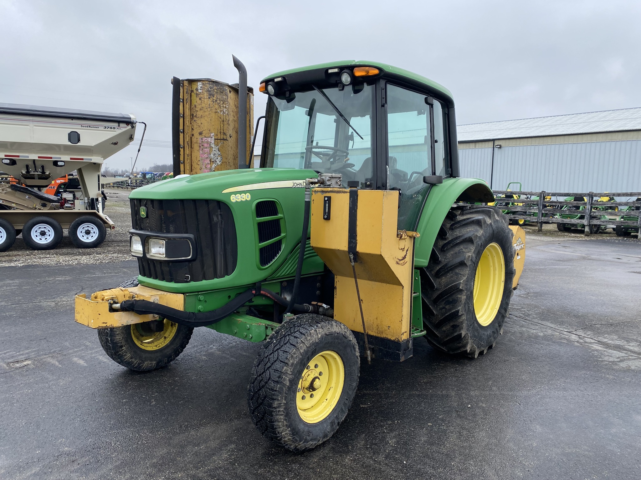 2011 John Deere 6330 Premium Image 1