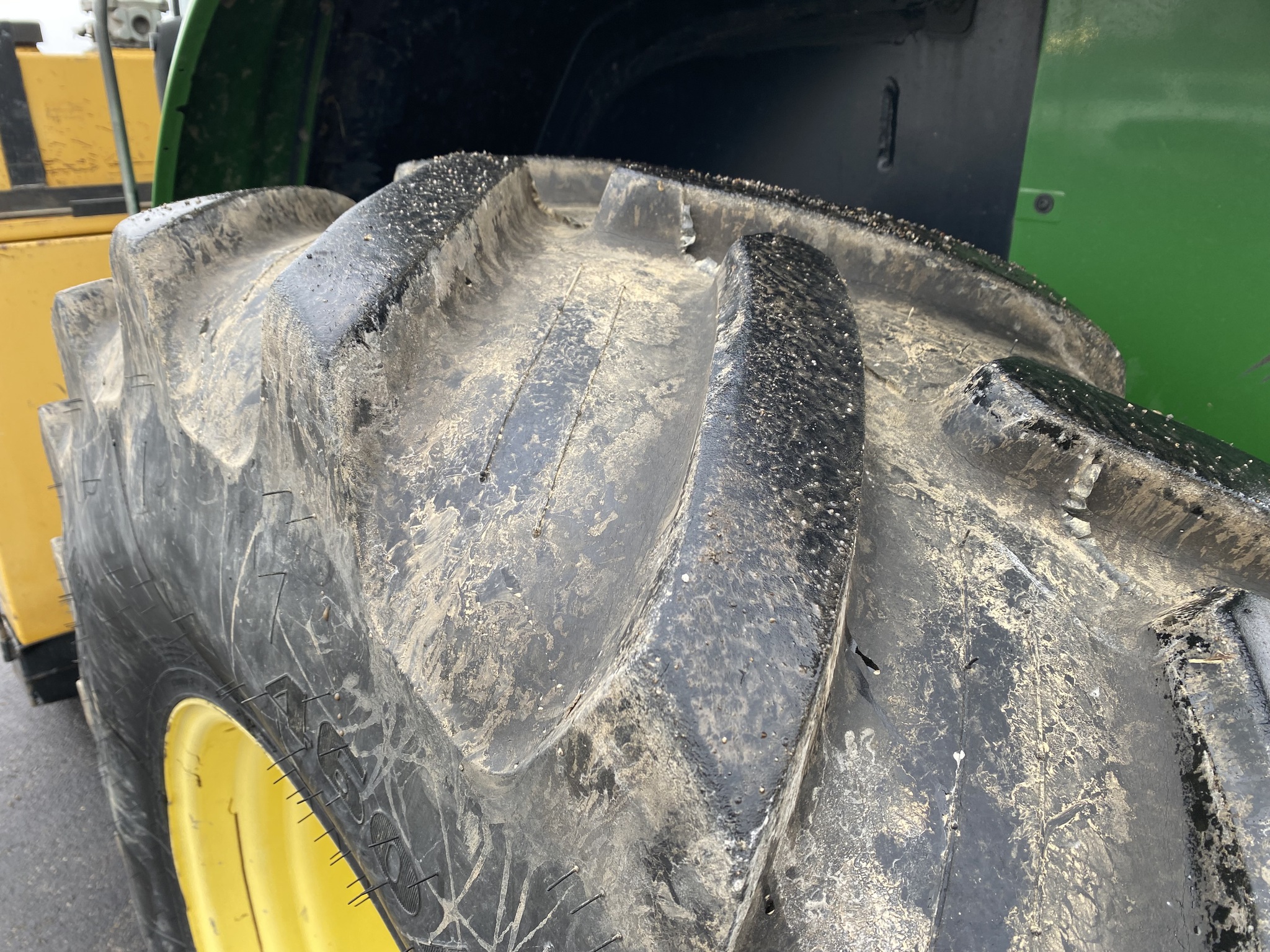 2011 John Deere 6330 Premium Image 10