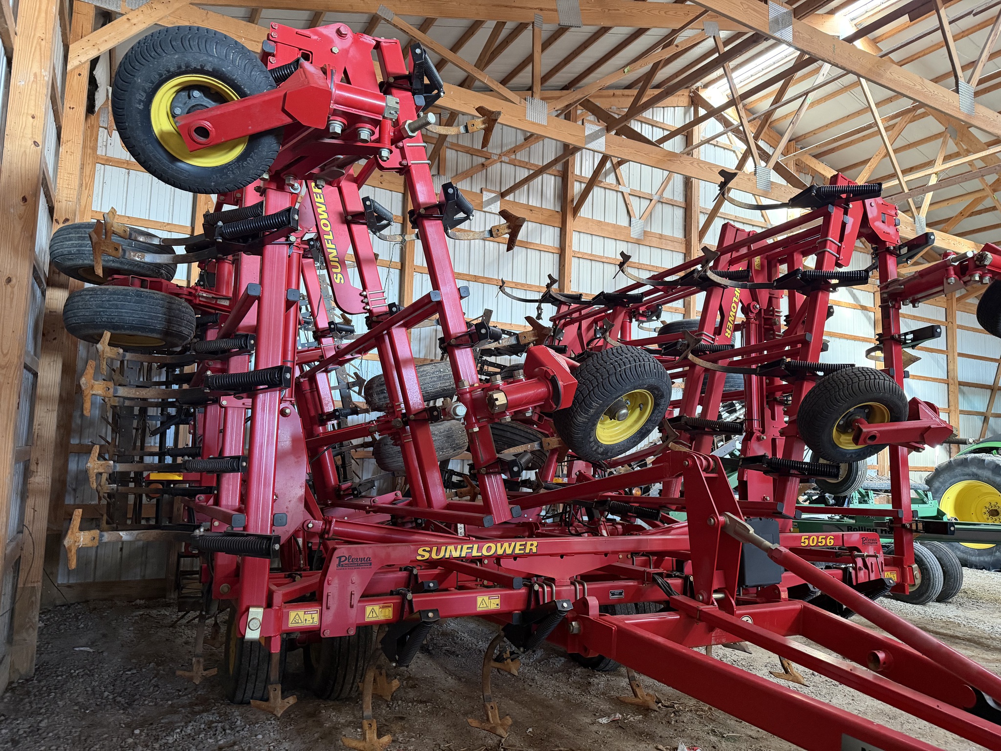 Sunflower 5056-45 Image 1