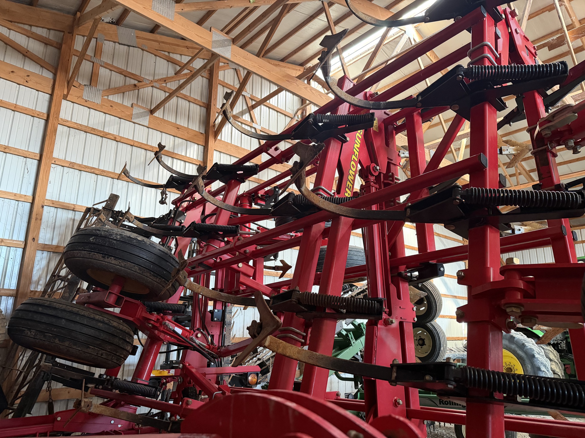 Sunflower 5056-45 Image 13