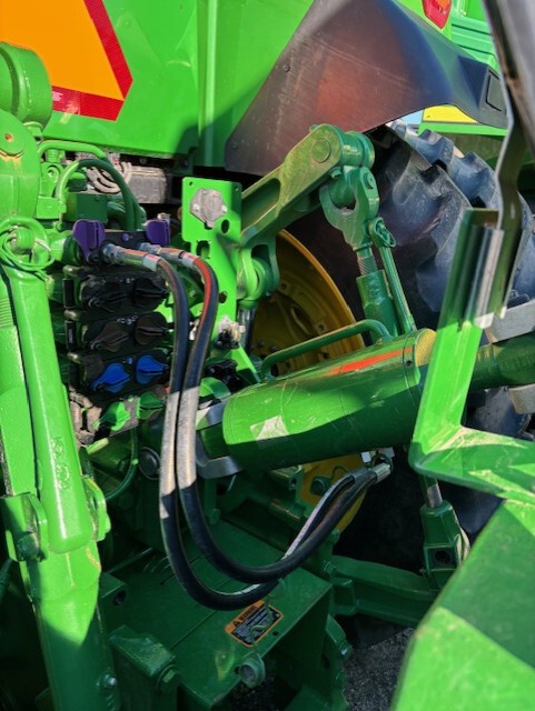 2024 John Deere 8R 340 Image 5