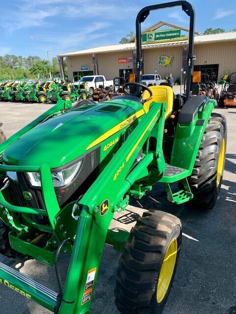 2025 John Deere 4044M Image 2