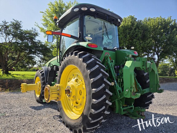 Photo of 2016 John Deere 8320R