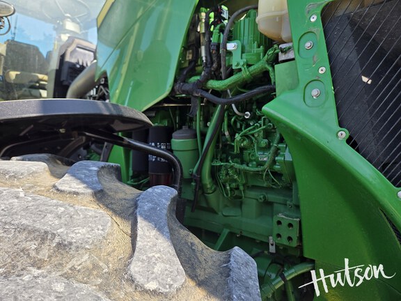 Photo of 2016 John Deere 8320R