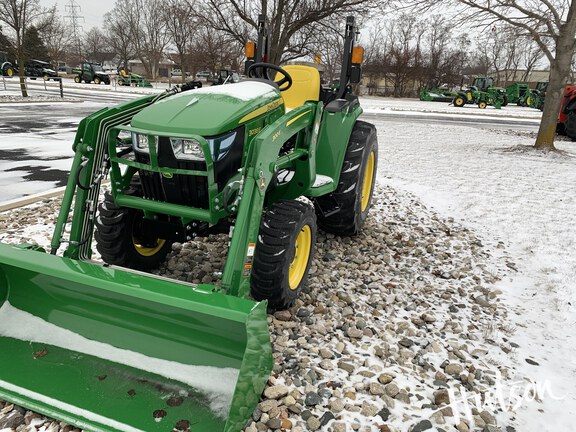 Photo of 2025 John Deere 3038E