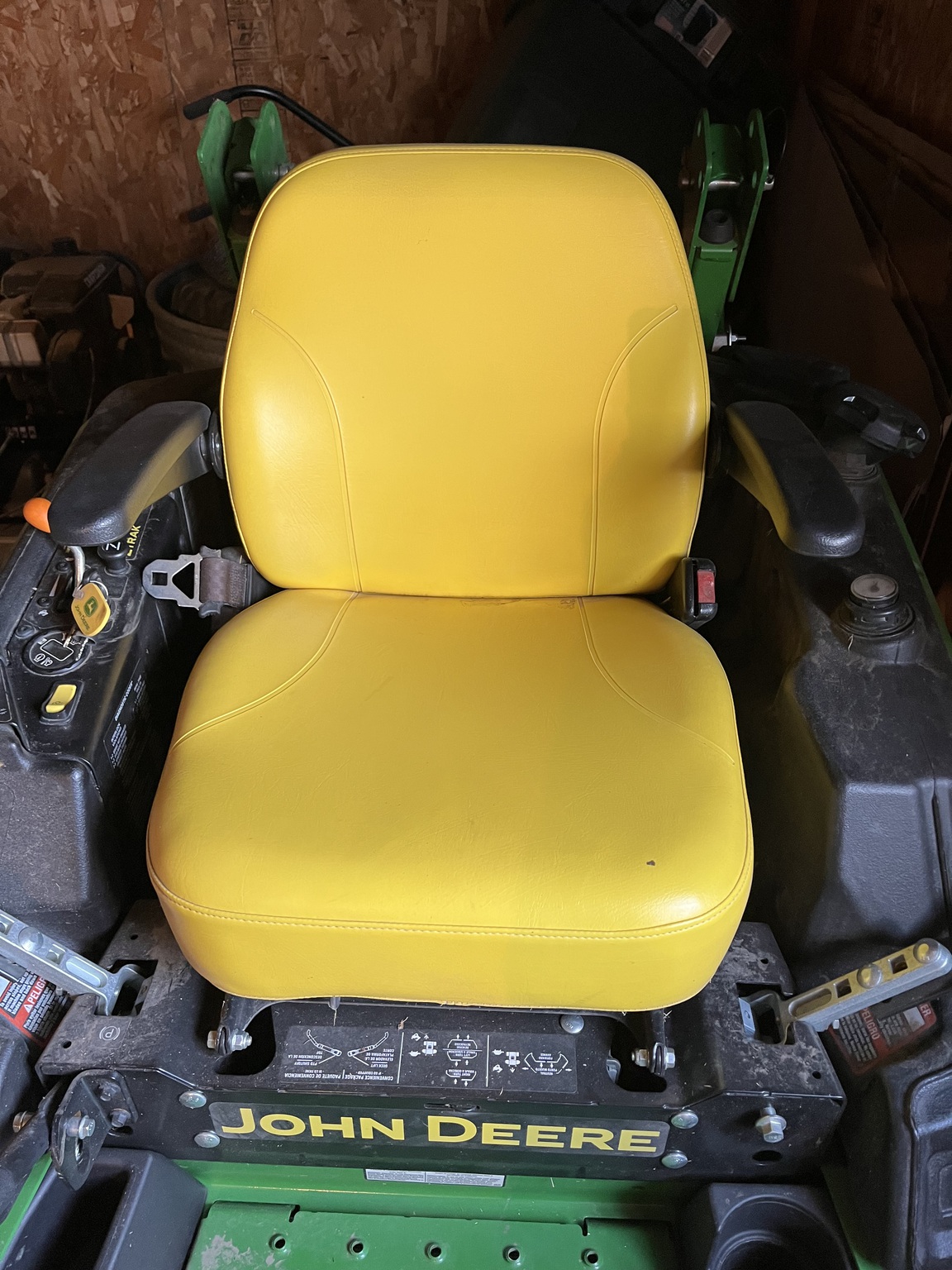 2018 John Deere Z920M Image 5