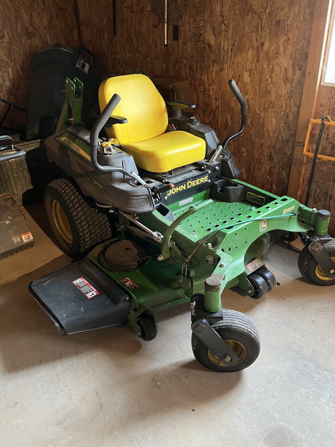 2018 John Deere Z920M Image 1