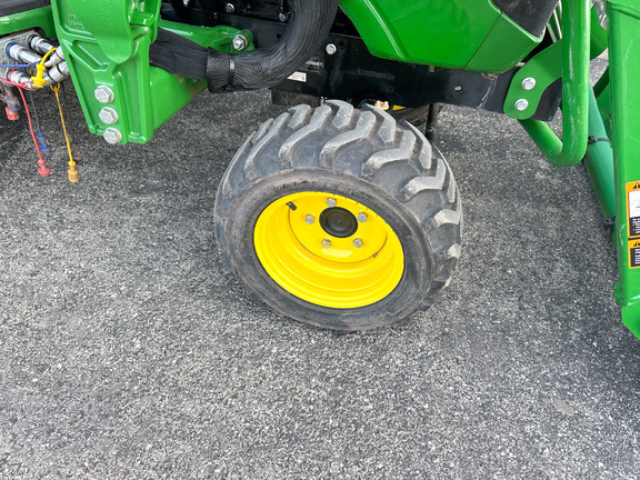 2021 John-Deere 1025R