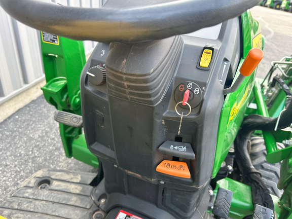 2021 John-Deere 1025R