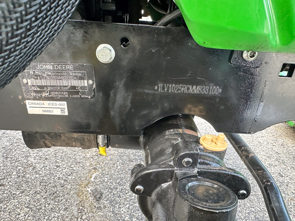 2021 John-Deere 1025R