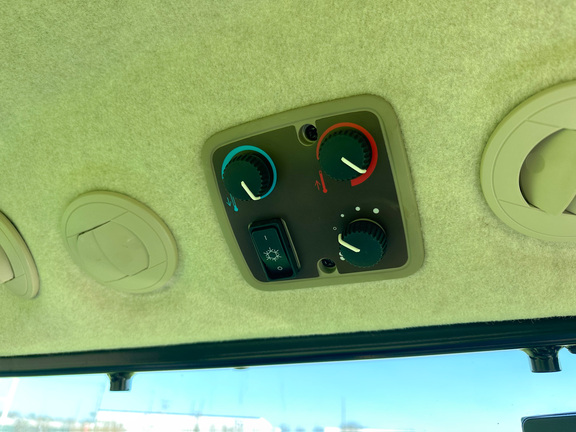 2024 John-Deere 3046R