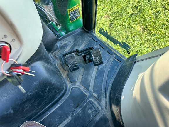 2024 John-Deere 3046R