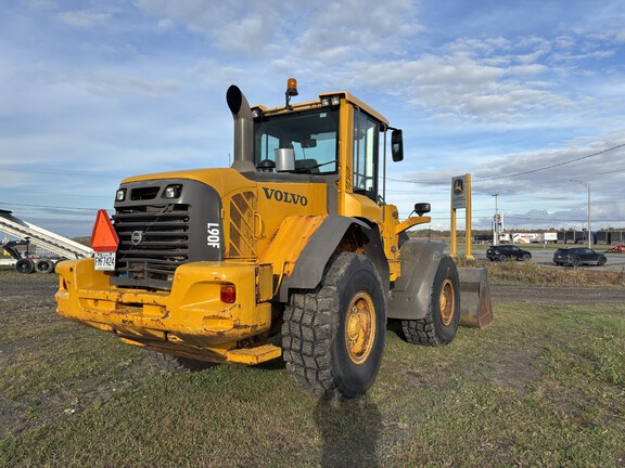 2010 Volvo L90F