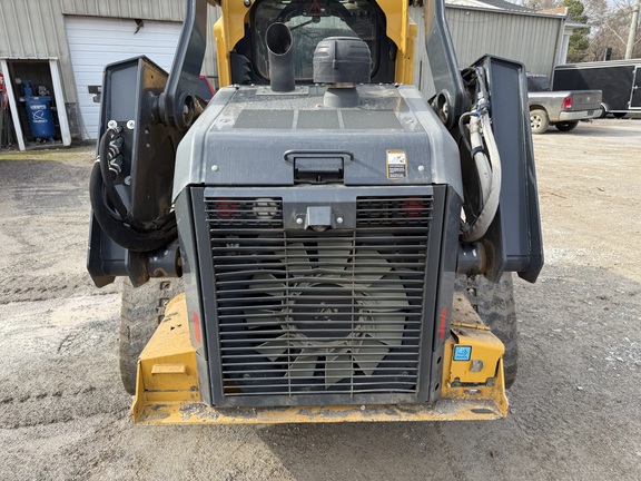 Photo of 2020 John Deere 331G