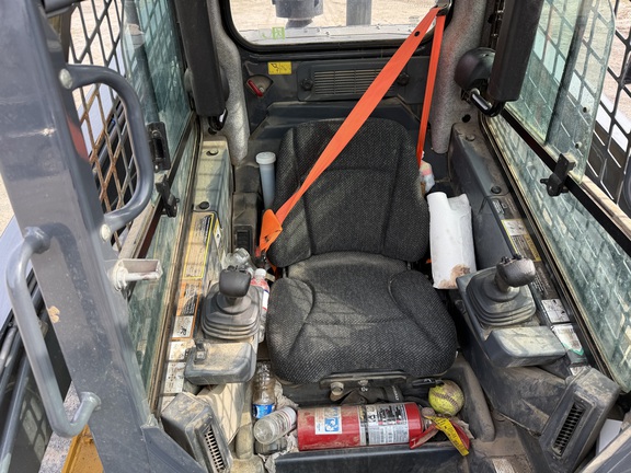 Photo of 2020 John Deere 331G