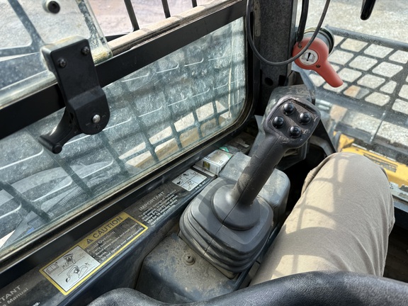 Photo of 2020 John Deere 331G