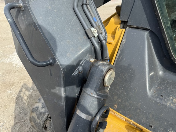 Photo of 2020 John Deere 331G