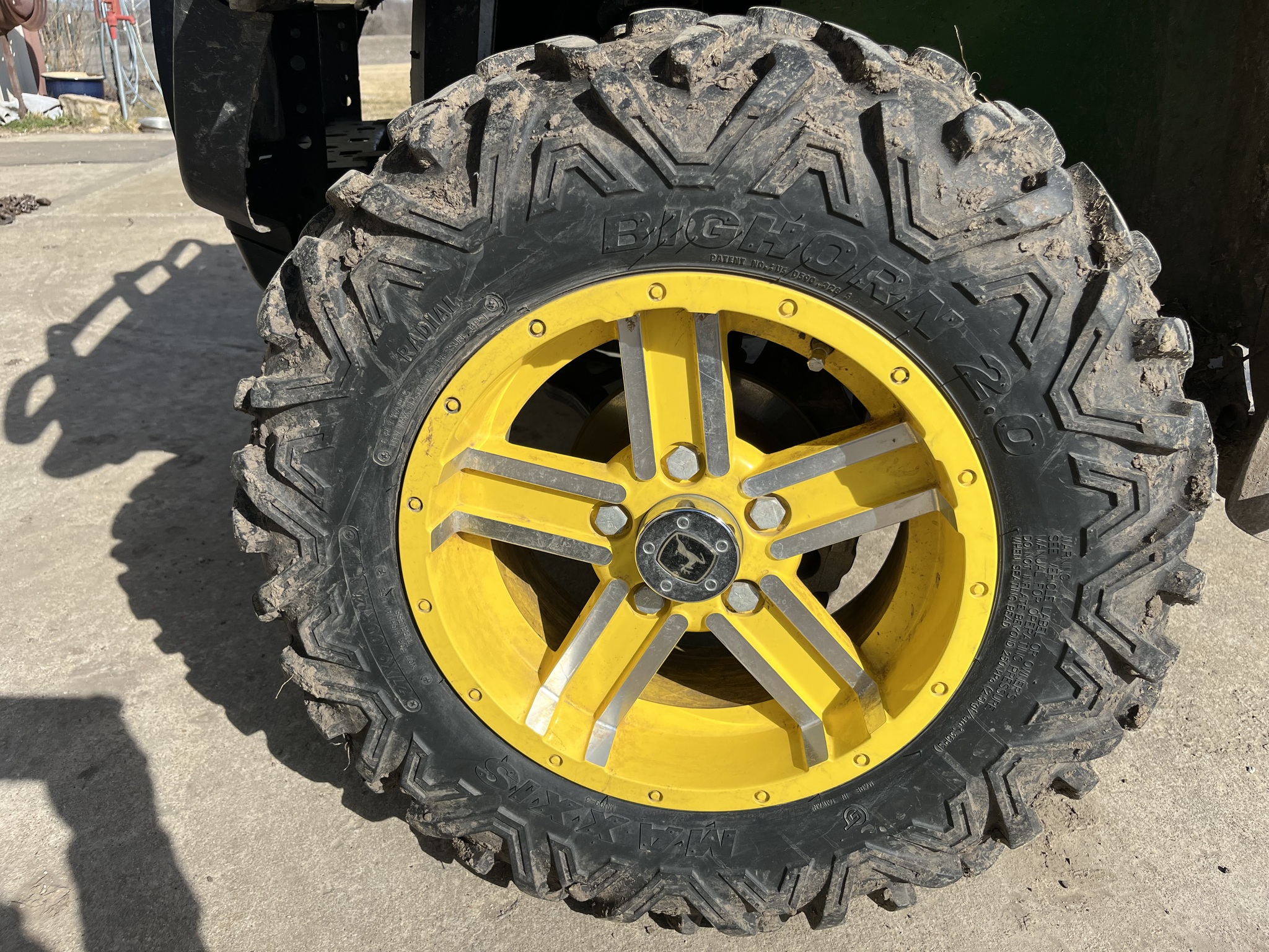  2011 John Deere XUV 825I GREEN at Heritage Tractor in Atchison, KS
