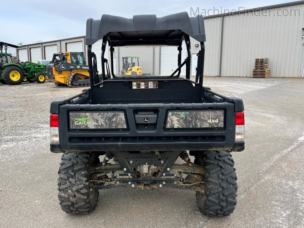 2024 John Deere XUV 855M Camo S4 - Diesel Image 4