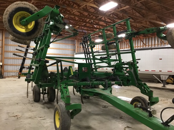 2012 John-Deere 2410