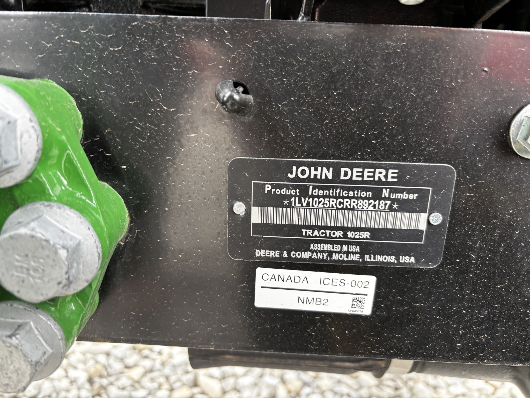 New In-Stock 2024 John Deere 1025R Compact Utility Tractors at Koenig Equipment in Richmond, IN - PhotoXL10