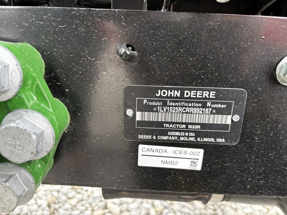 New In-Stock 2024 John Deere 1025R Compact Utility Tractors at Koenig Equipment in Richmond, IN - Photo10