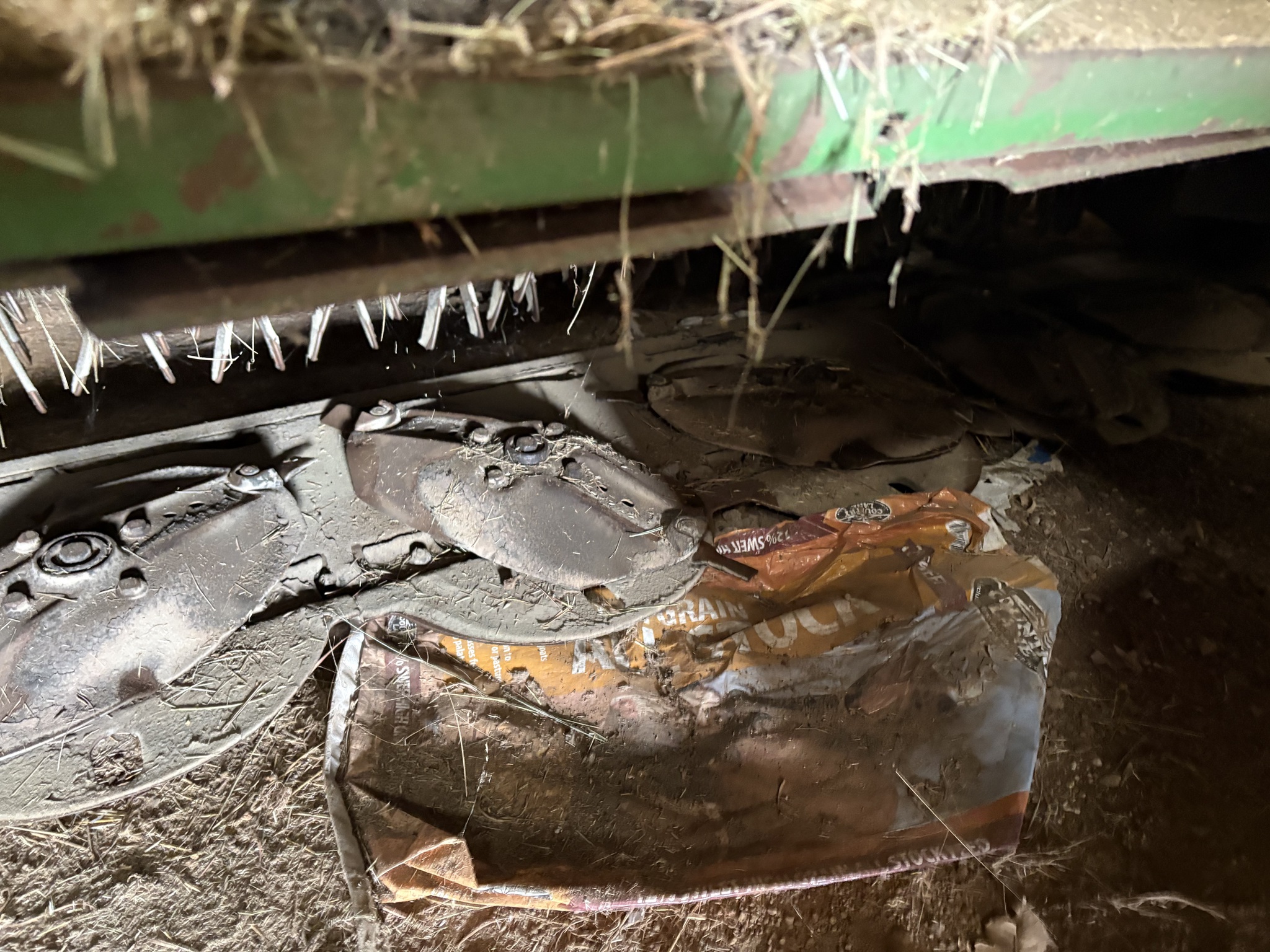 2002 John Deere 4990 Image 17