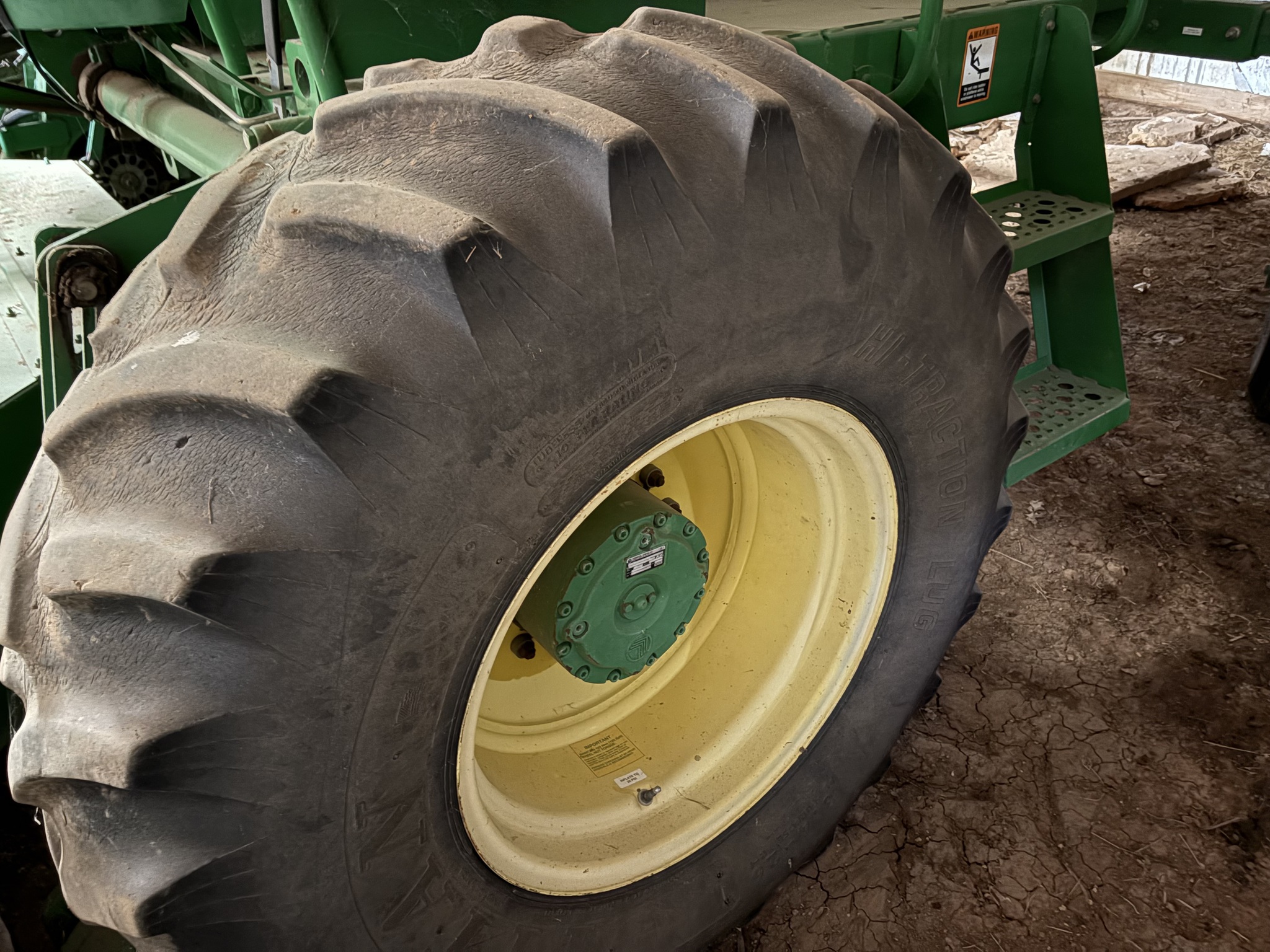 2002 John Deere 4990 Image 16