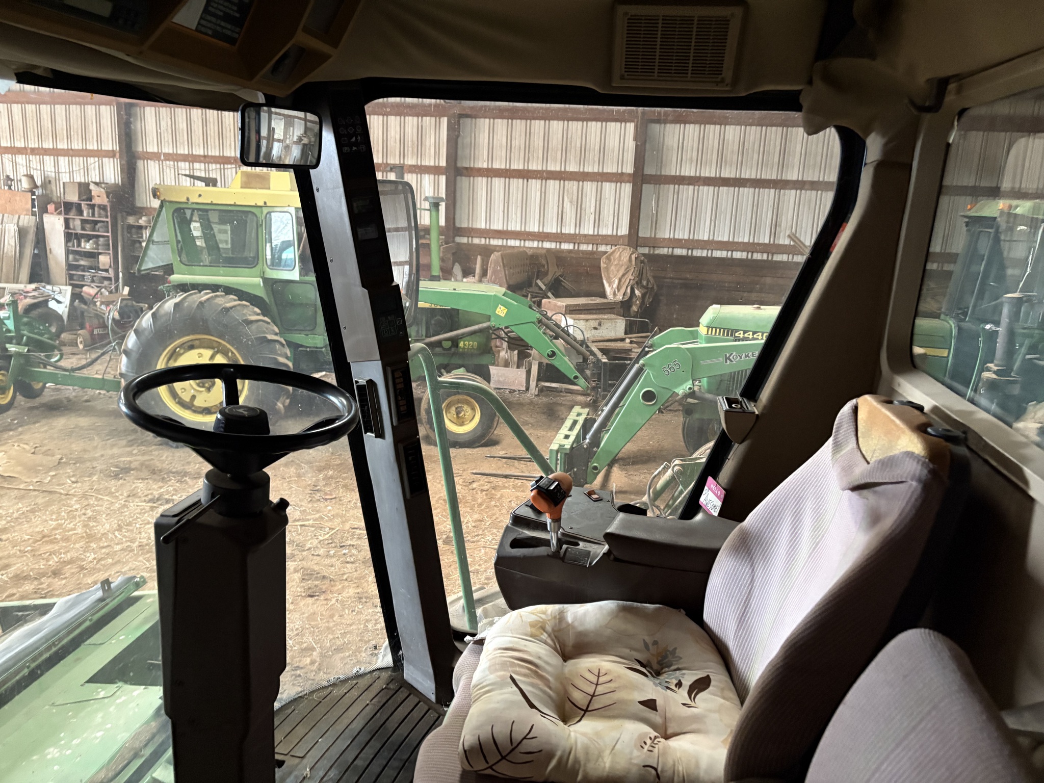 2002 John Deere 4990 Image 8