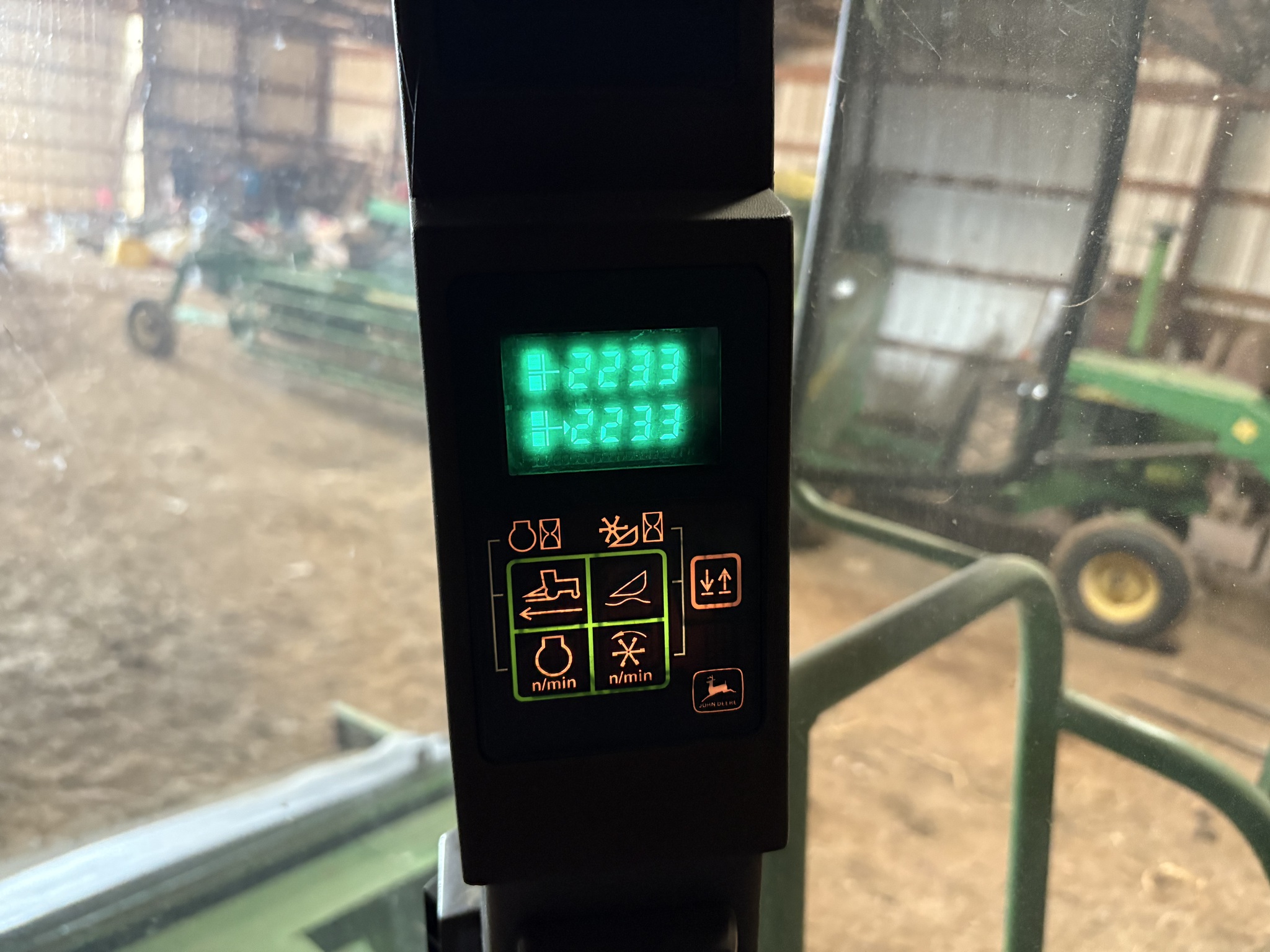 2002 John Deere 4990 Image 4