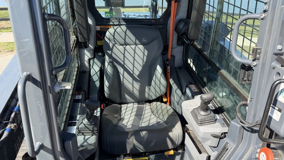 2024 John-Deere 335 P