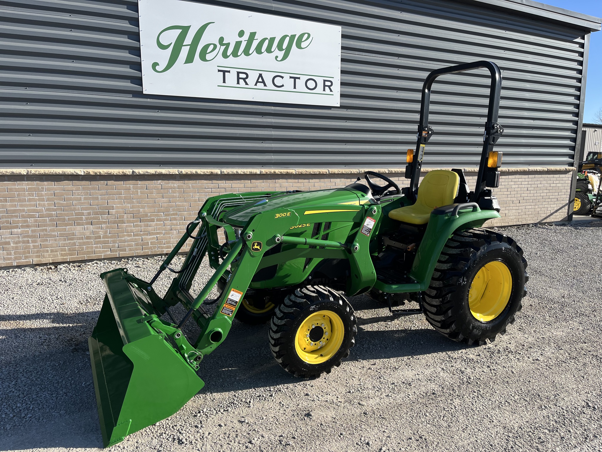  2024 John Deere 3025E at Heritage Tractor in Smithville, MO