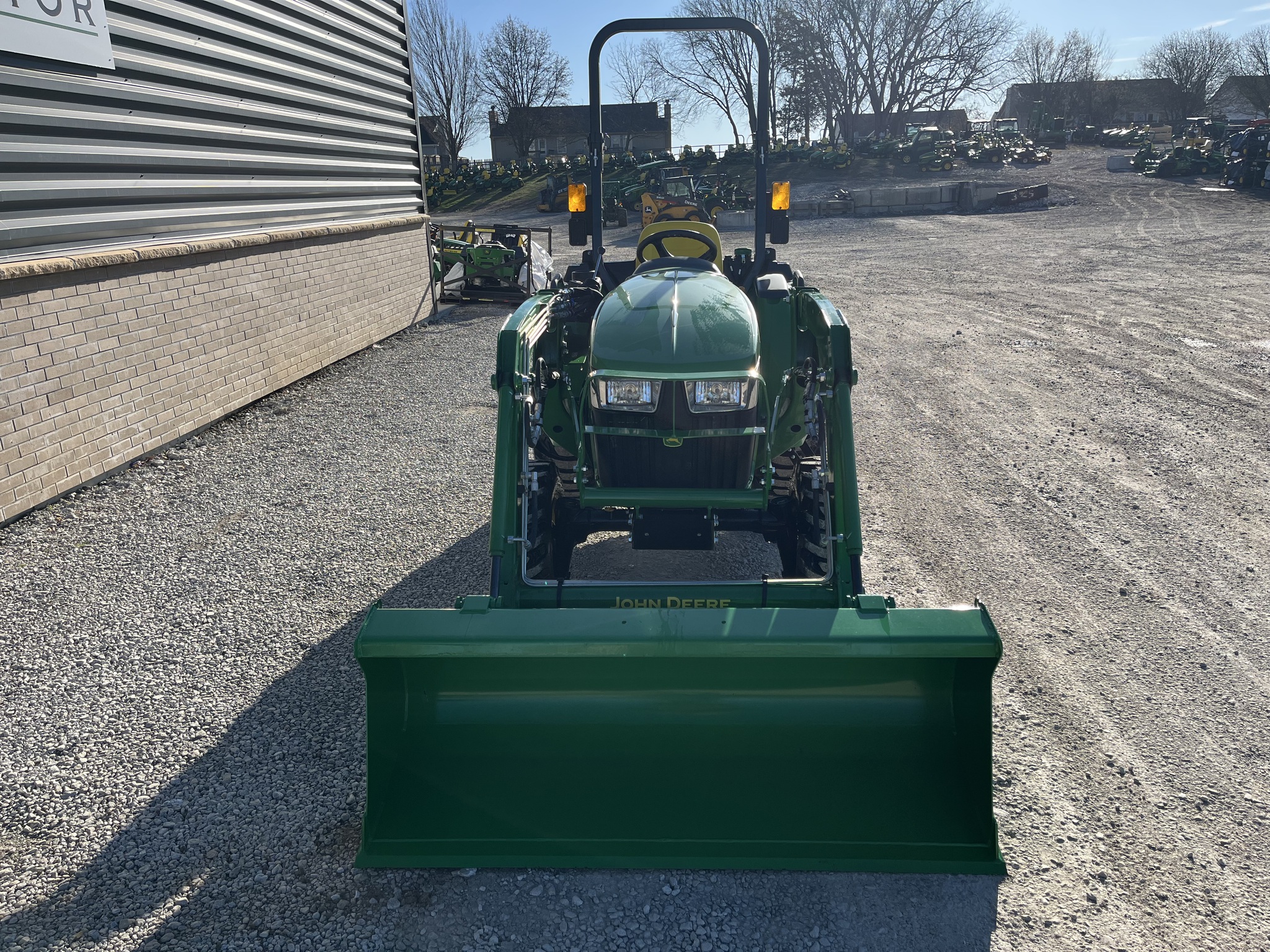  2024 John Deere 3025E at Heritage Tractor in Smithville, MO
