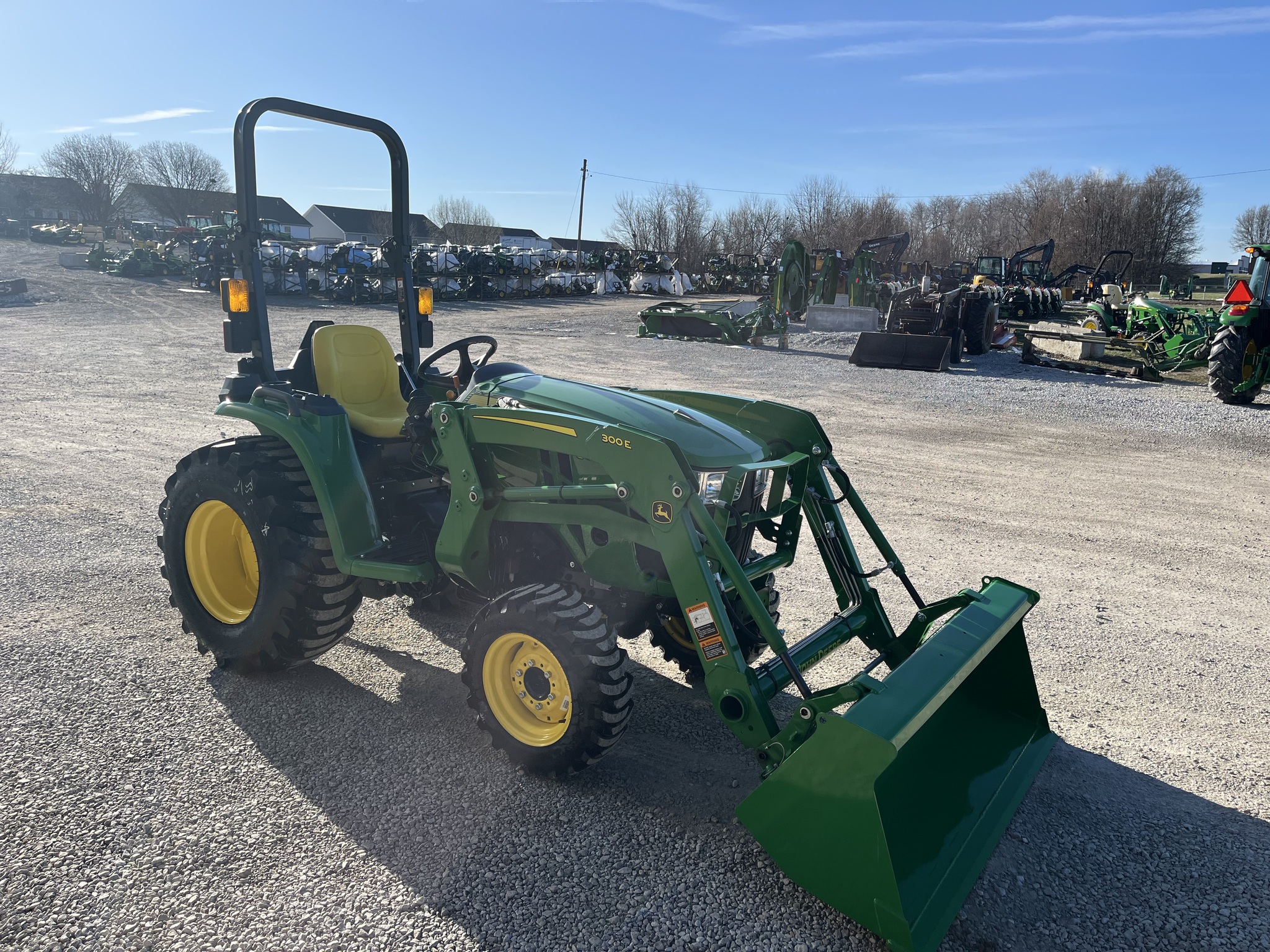  2024 John Deere 3025E at Heritage Tractor in Smithville, MO