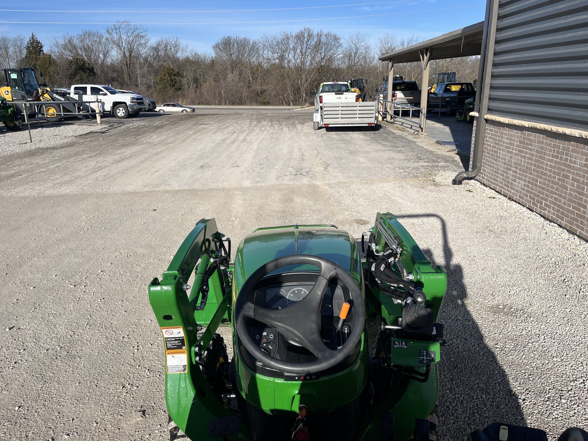  2024 John Deere 3025E at Heritage Tractor in Smithville, MO