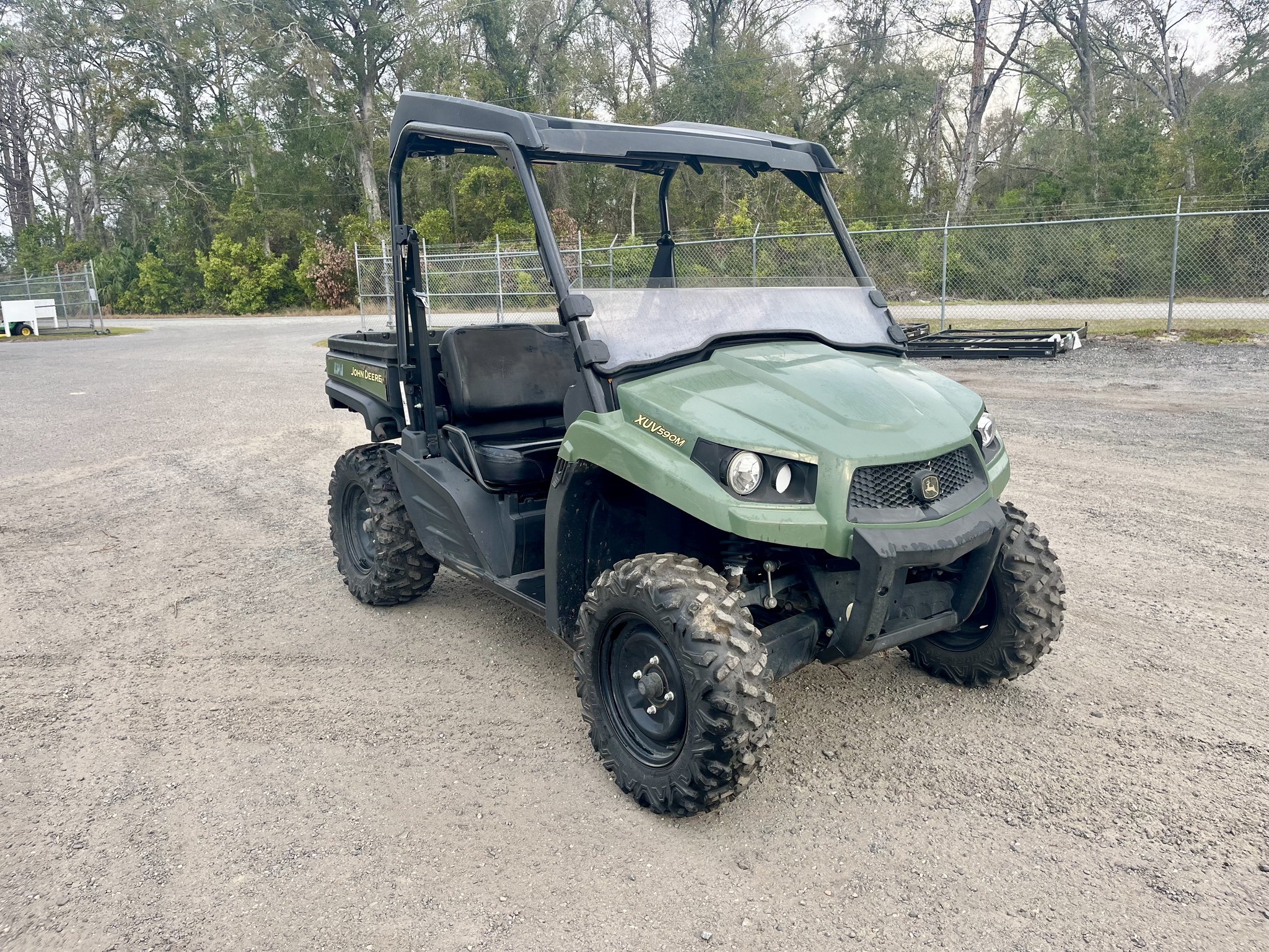 2020 John Deere 590M Image 1