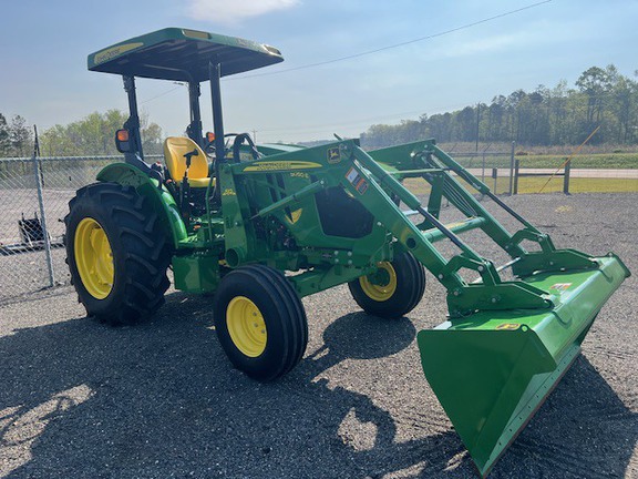 2023 John Deere 5050E Photo 3