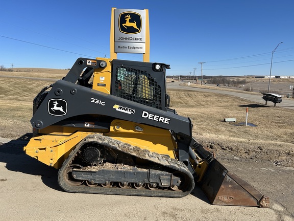 Photo of a 2023 John Deere 331G
