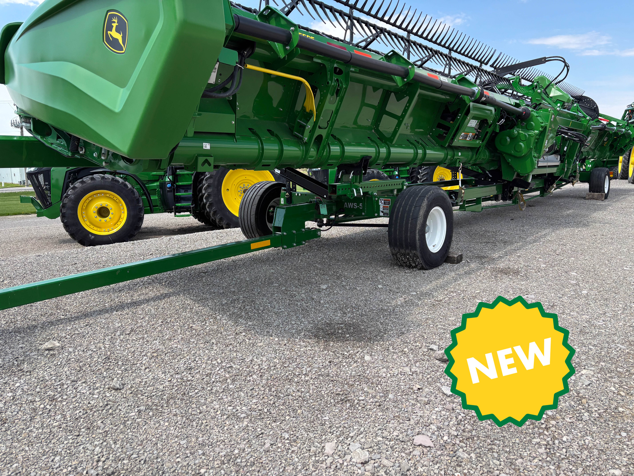 Used -- Unverferth AWS-52 Header carts at Koenig Equipment in Anna, OH - PhotoXL0