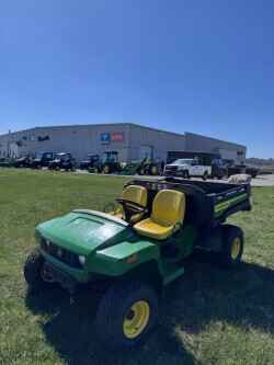 2025 John-Deere TX 4X2