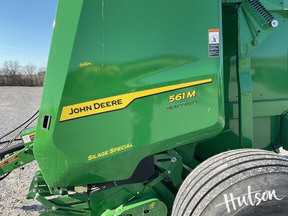Photo of 2025 John Deere 561M