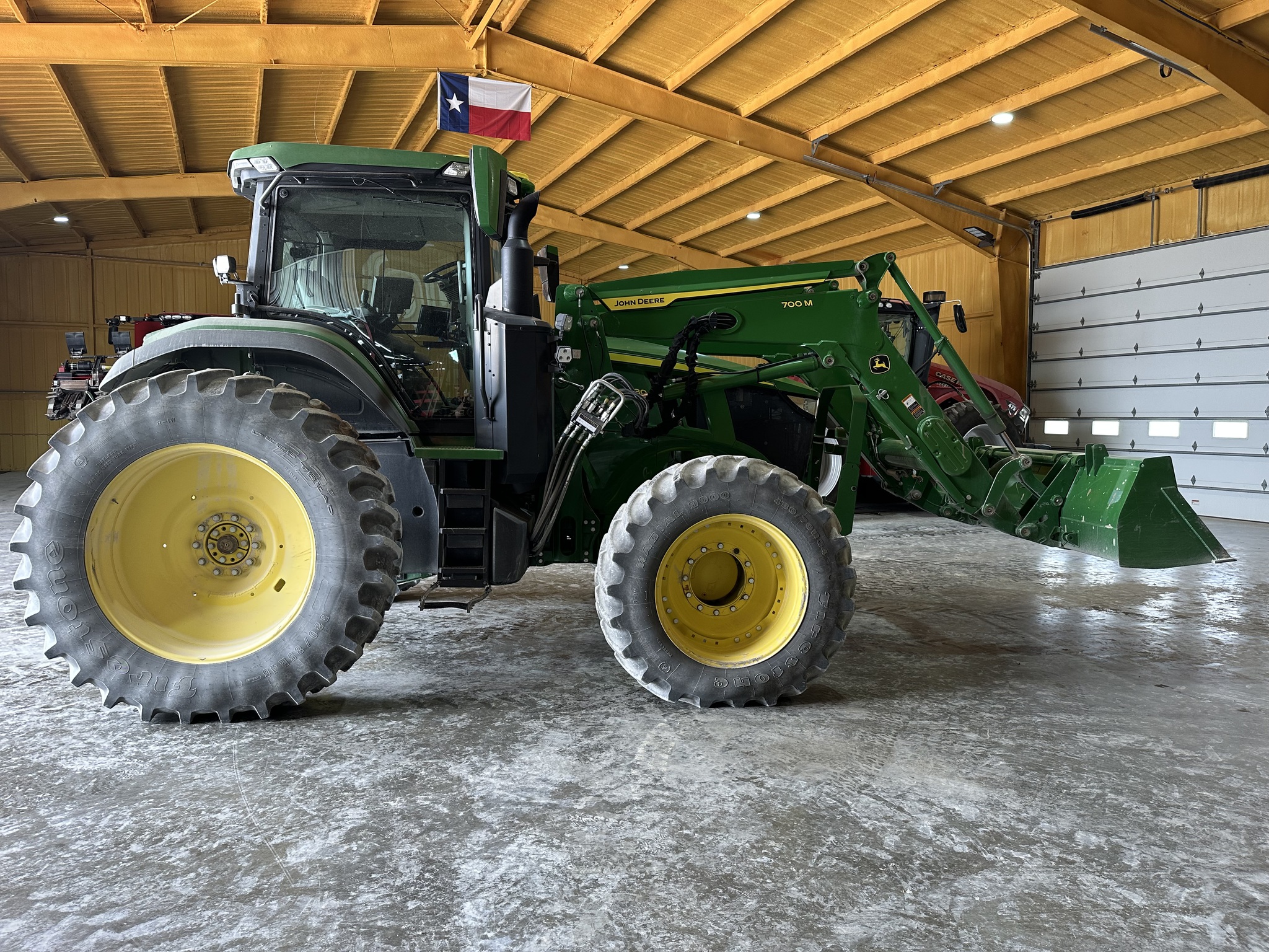  2021 John Deere 7R 230 at Heritage Tractor in Joplin, MO