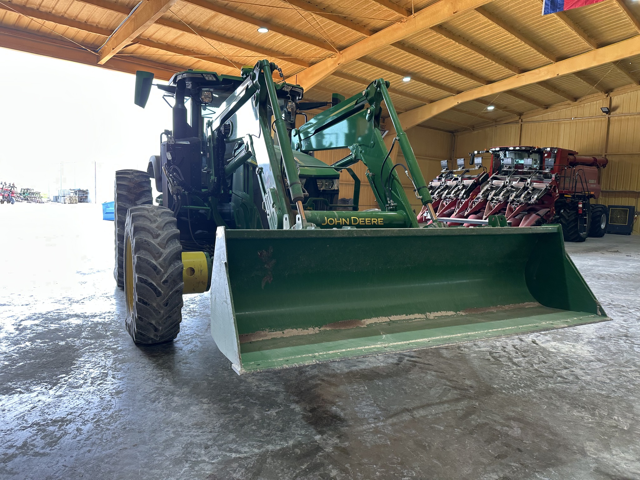  2021 John Deere 7R 230 at Heritage Tractor in Joplin, MO