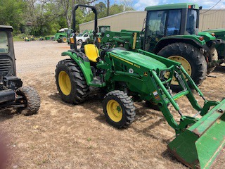 2024 John Deere 4044M Photo 4
