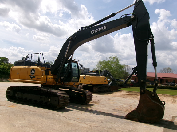 2024 John Deere 300 P-Tier