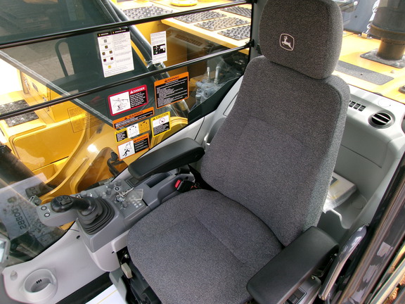 2024 John Deere 300 P-Tier