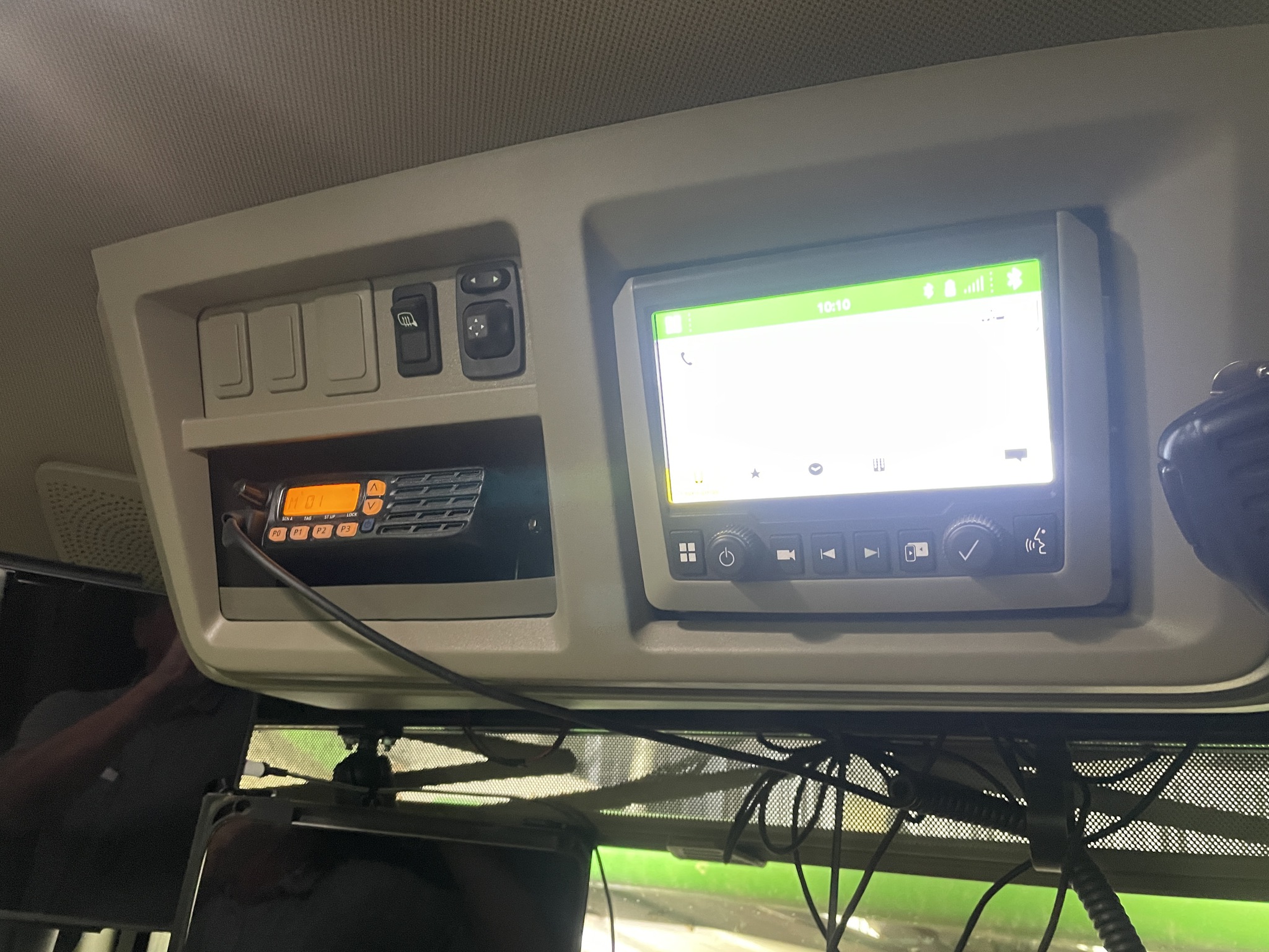 2023 John Deere 800R Image 23